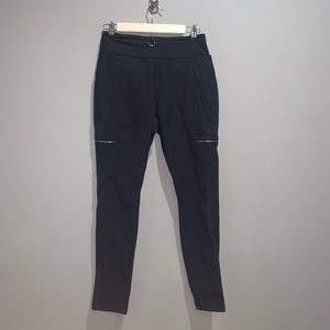 Athleta Black Leggings Zipper Pockets Size 8